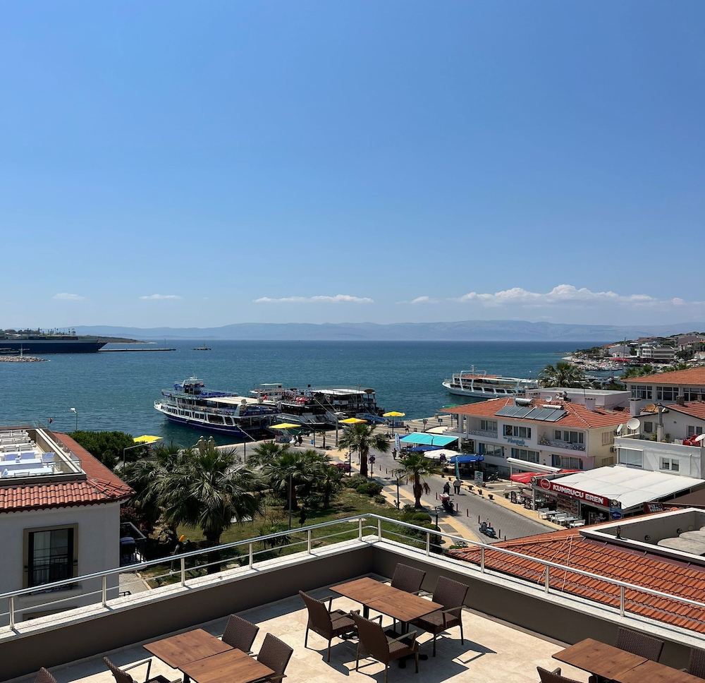 Faik Hotel 40/50