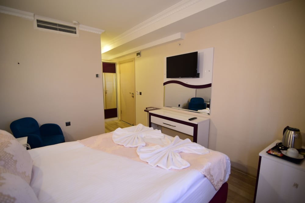Ozdemir Palas Hotels 13/25