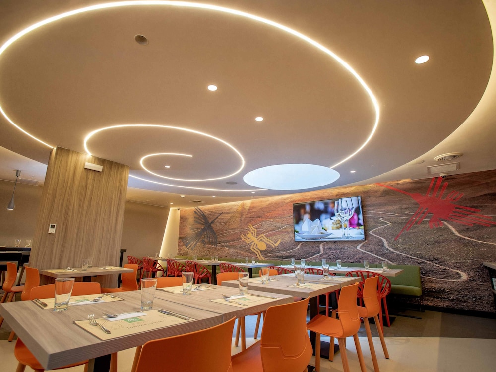 Ibis Styles Lima Benavides Miraflores 32/48