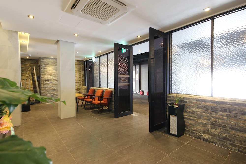 Jinhae Pasta Hotel 34/47