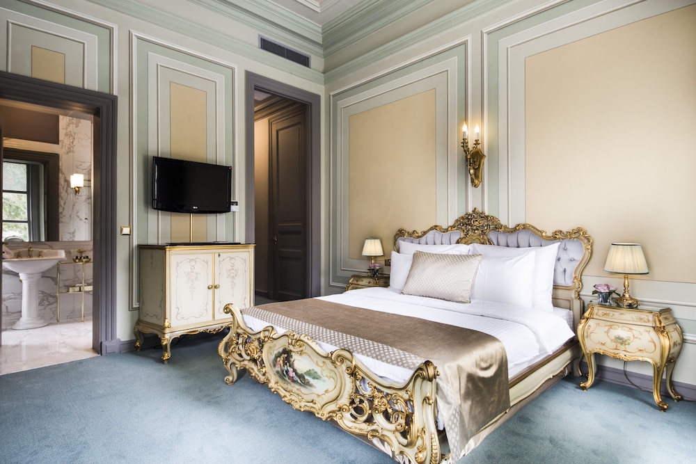 Bosphorus Palace Hotel Special Class 16/79