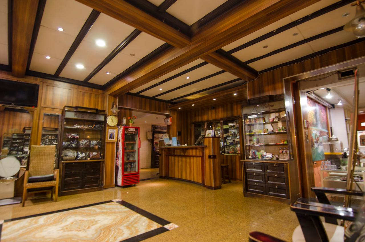 Hotel Salon Fora Longhill Cafe Fora 5/23