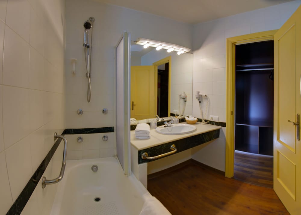 Ohtels Carabela Beach And Golf Hotel 60/60