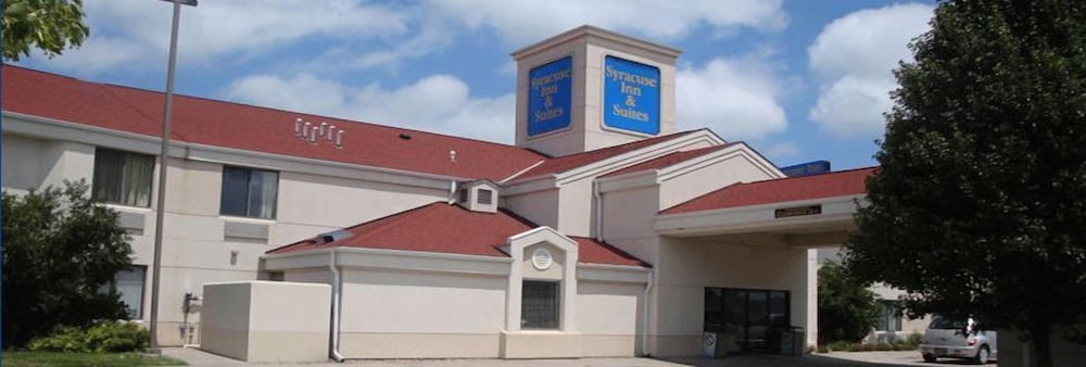 Syracuse Inn & Suites 1/22