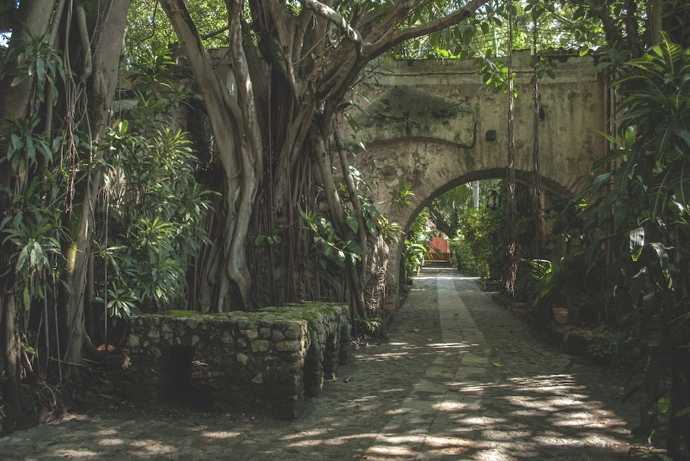 Hacienda San Gabriel de las Palmas 76/80