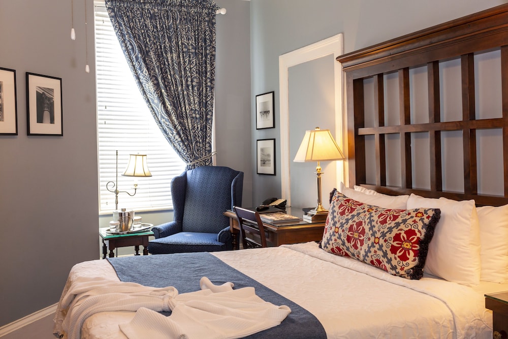 غرفة بسرير مزدوج، The Marshall House 4/6