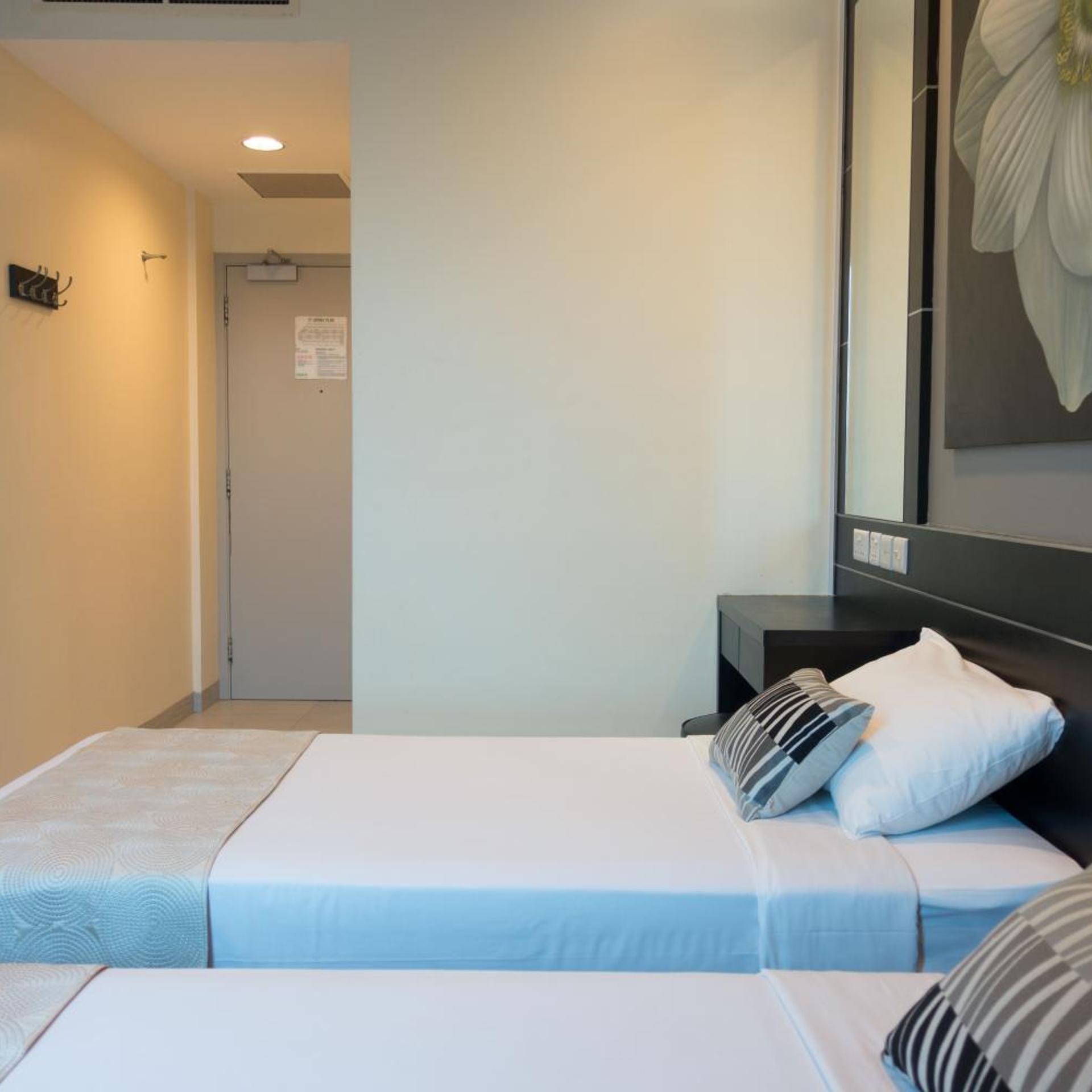 Hotel 81 Changi 16/32