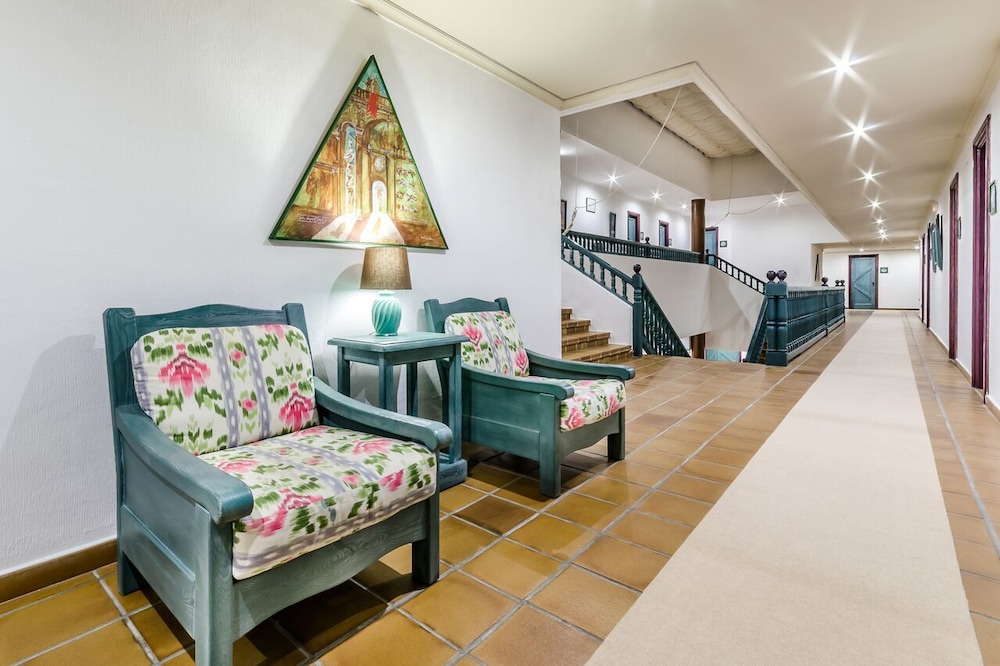 Hotel Almagro 54/73