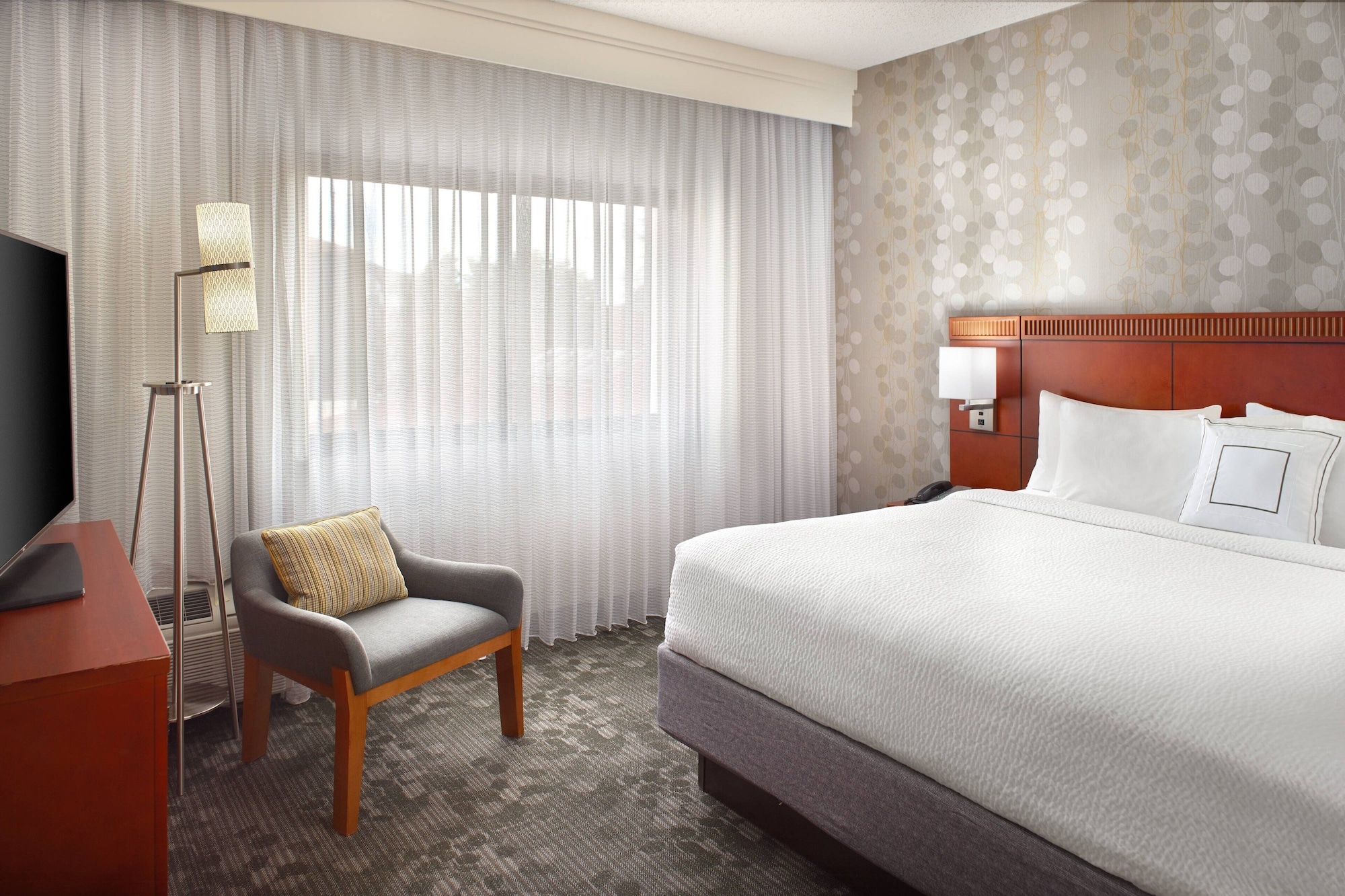 Room at Courtyard By Marriott Atlanta Airport South Sullivan Road, ATLANTA - GA
