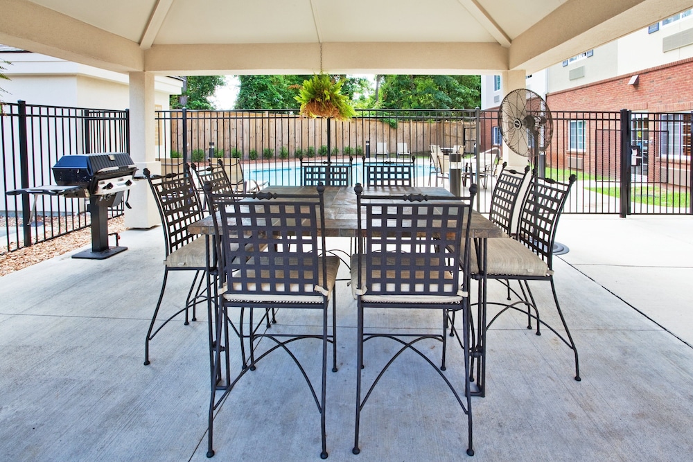 Candlewood Suites Columbus Fort Benning 54/75