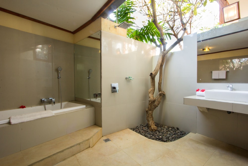 Arya Amed Beach Resort 35/69