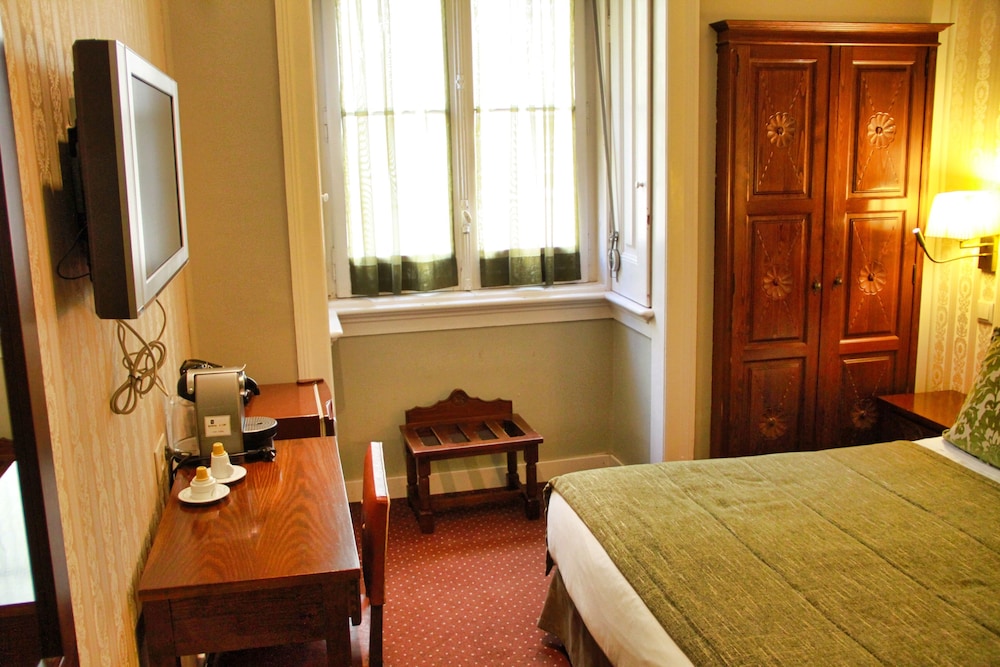 Hotel Dom Sancho I 24/59