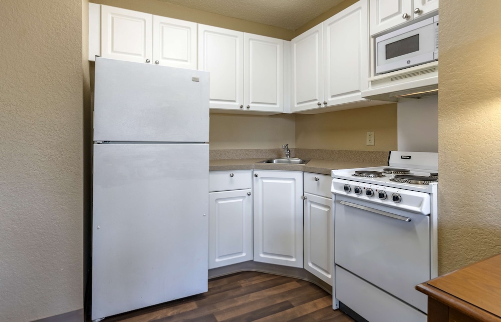 Extended Stay America Orlando Maitland 1776 Pembrook Dr 45/54