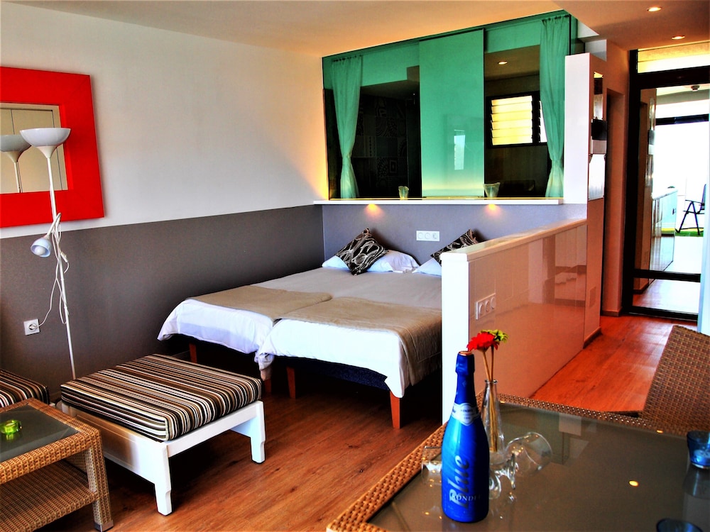 Punta Del Rey - Adults Only 13/50