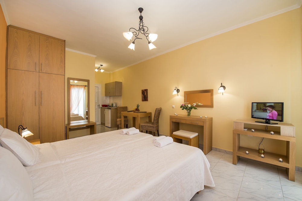 KOSTIS VILLAS 25/70