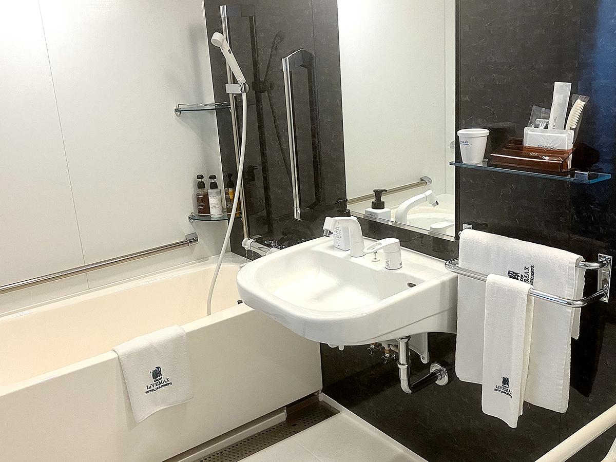 Room, Single, Semi Double Bed