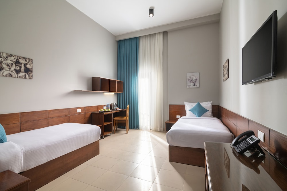 Dhara Residence E2 Lodge Hotel 13/46