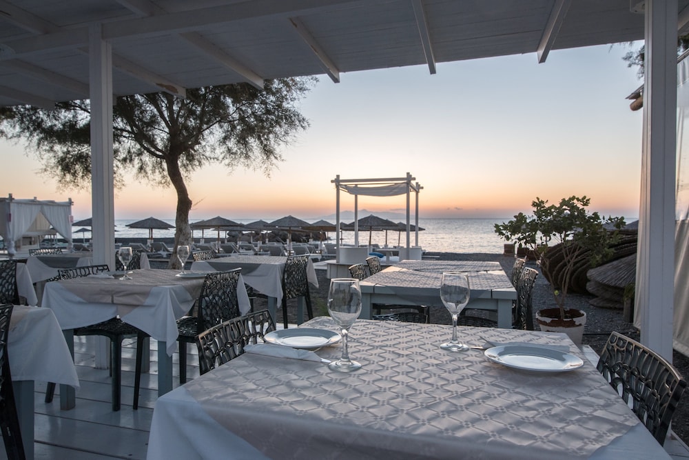 Beach Boutique Hotel 55/67