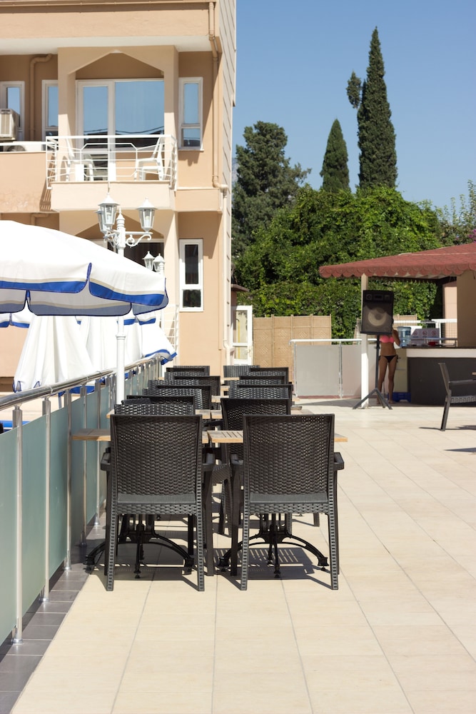Ares Dream Hotel 39/50