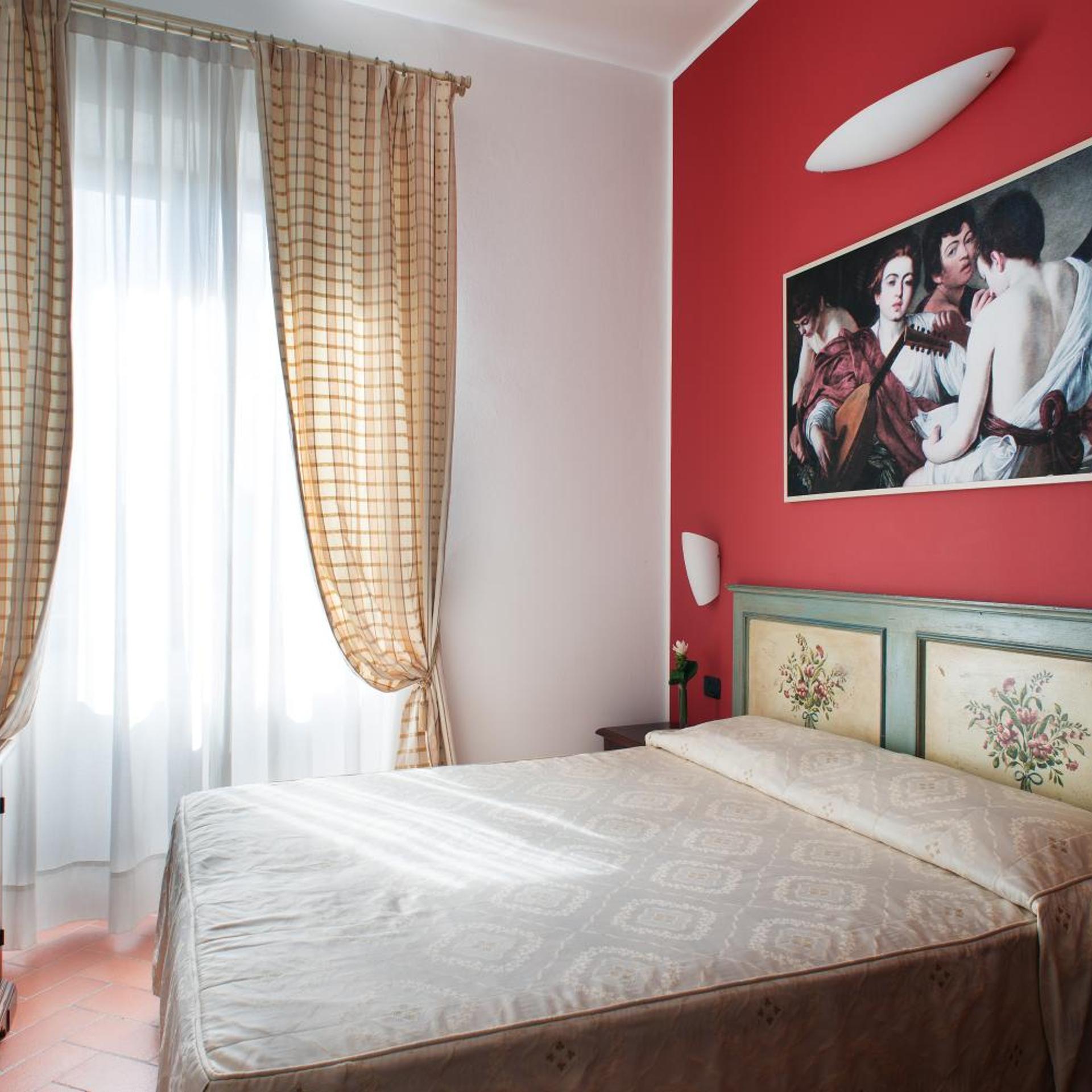 ROOM, SINGLE, DOUBLE BED