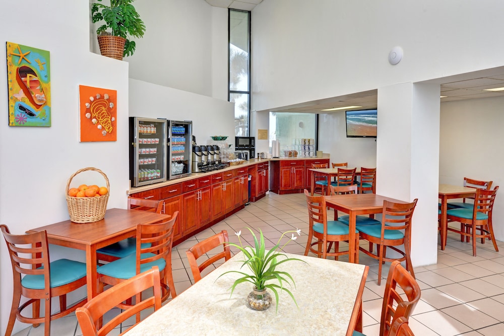 El Caribe Resort & Conference Center 43/65
