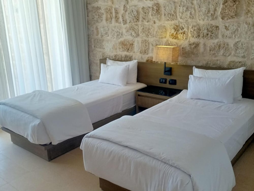 Wadi Sabarah Lodge 12/50