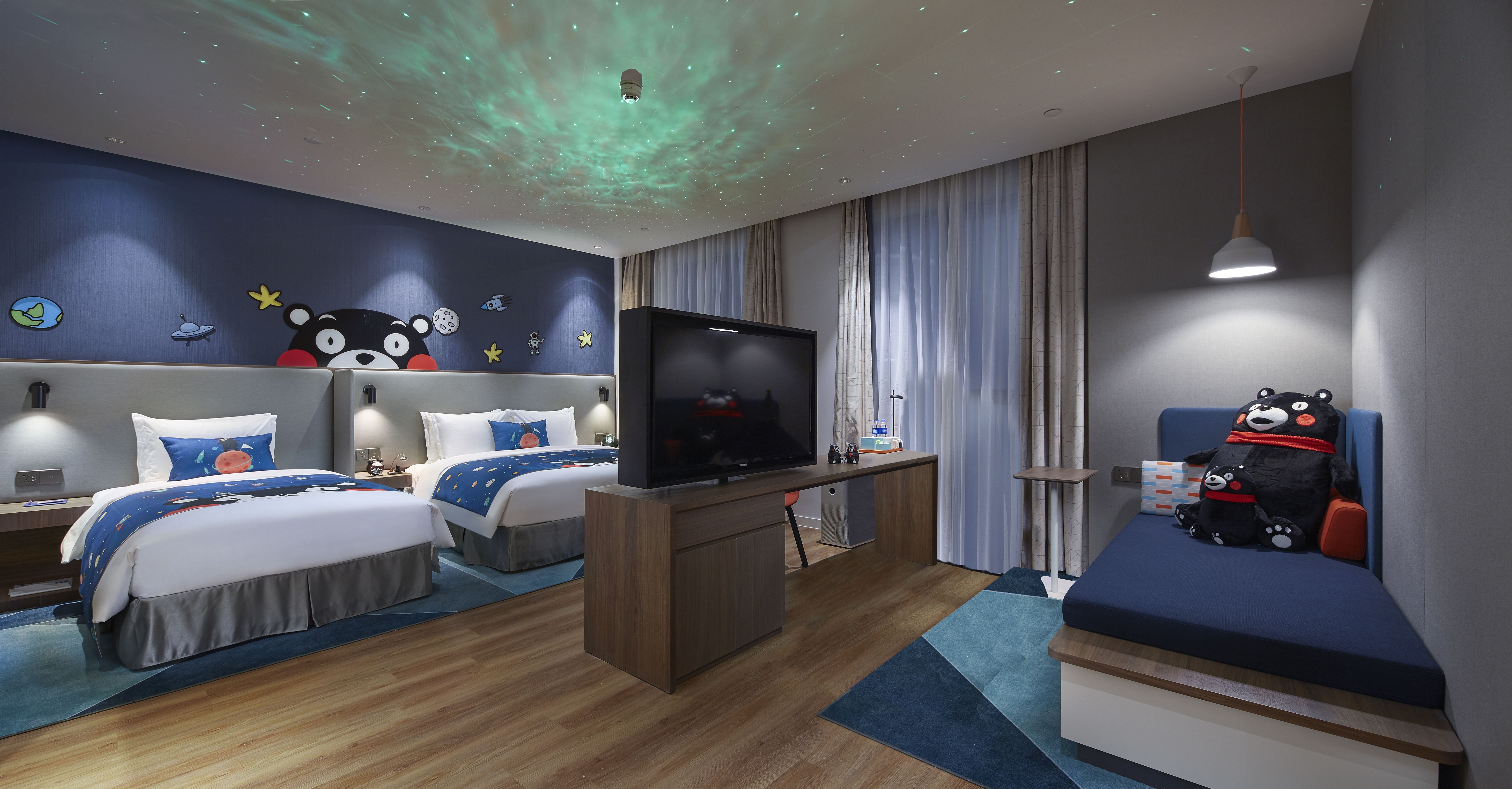 Holiday Inn Express Shanghai Kangqiao 13/33