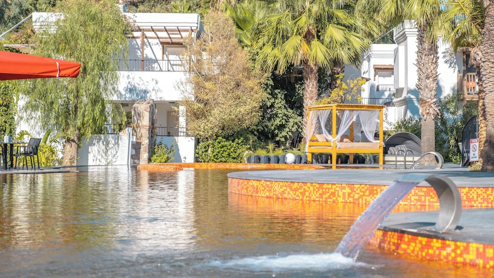 Very Chic Bodrum – Adult Only +18 45/50