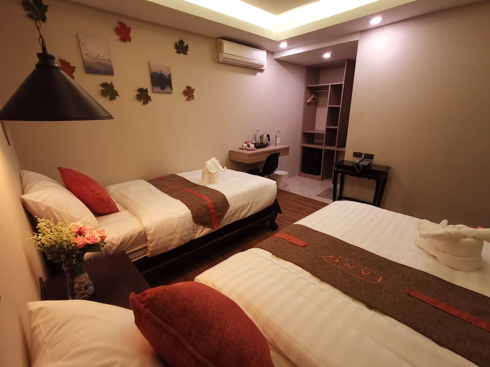 SUPERIOR, TWIN BEDS
