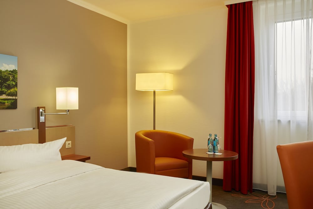 H+ HOTEL LEIPZIG HALLE 5/54