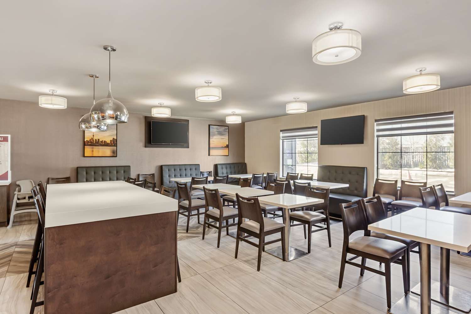 Best Western Plus Executive Inn 42/47