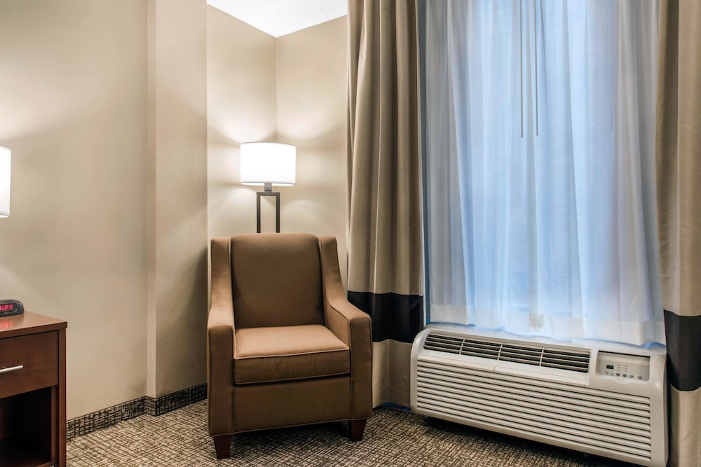 Comfort Inn MSP Airport - Mall Of America 29/43