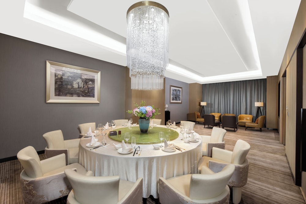HYATT HOUSE SHANGHAI HONGQIAO CBD 49/66