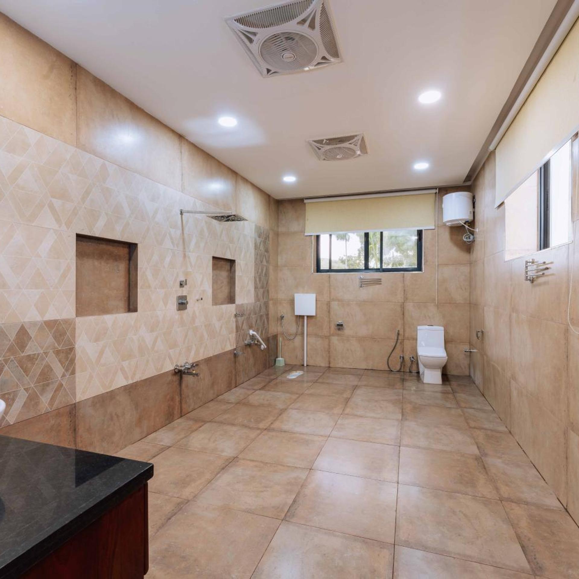 Blue Ocean Resort & Residences 11/50