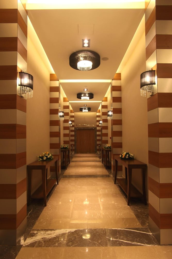 Notte Hotel 27/50