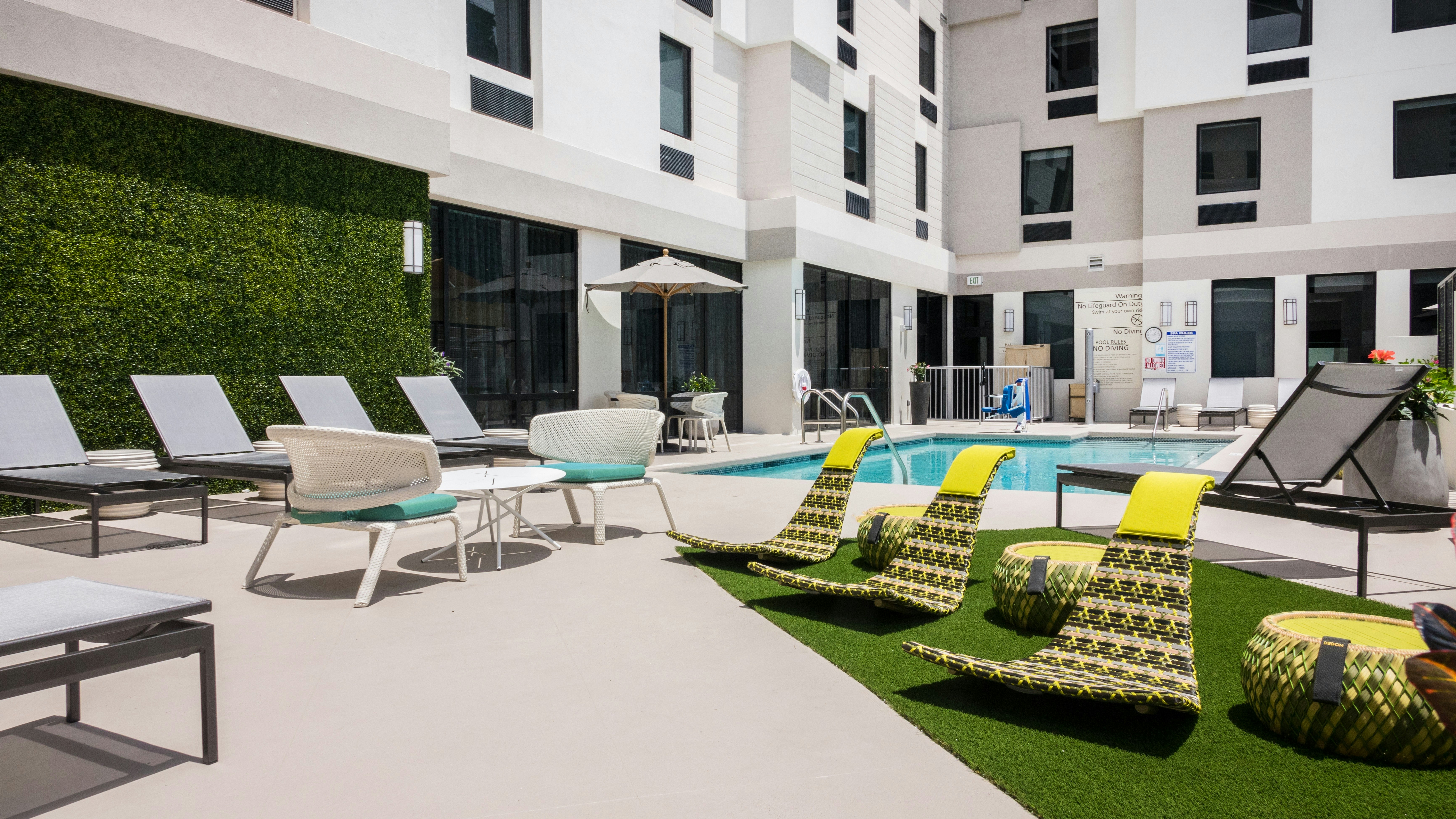 Hampton Inn & Suites Miami Wynwood Design District 45/45
