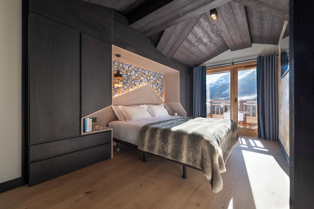 شقة فاخرة بأربعة أسرّة وسريرين كوين بـ4 غرف نوم، Chalet Skadi By Village Montana 4/7
