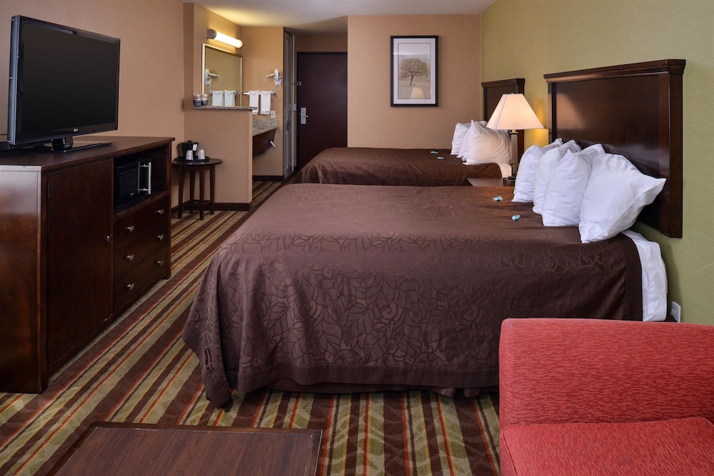 Best Western Wilsonville Inn & Suites 11/28