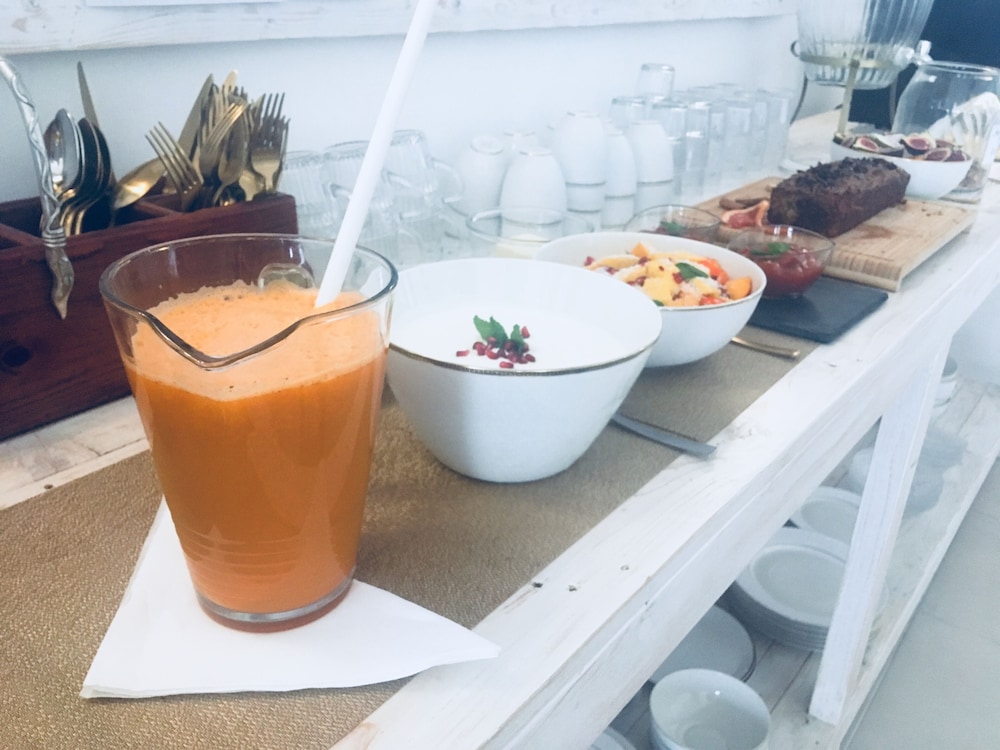 Sandhi House - Yoga & Wellness 15/40