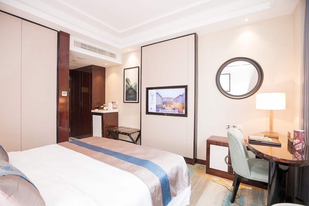 Hilton Garden lnn Tongxiang Wuzhen 13/50