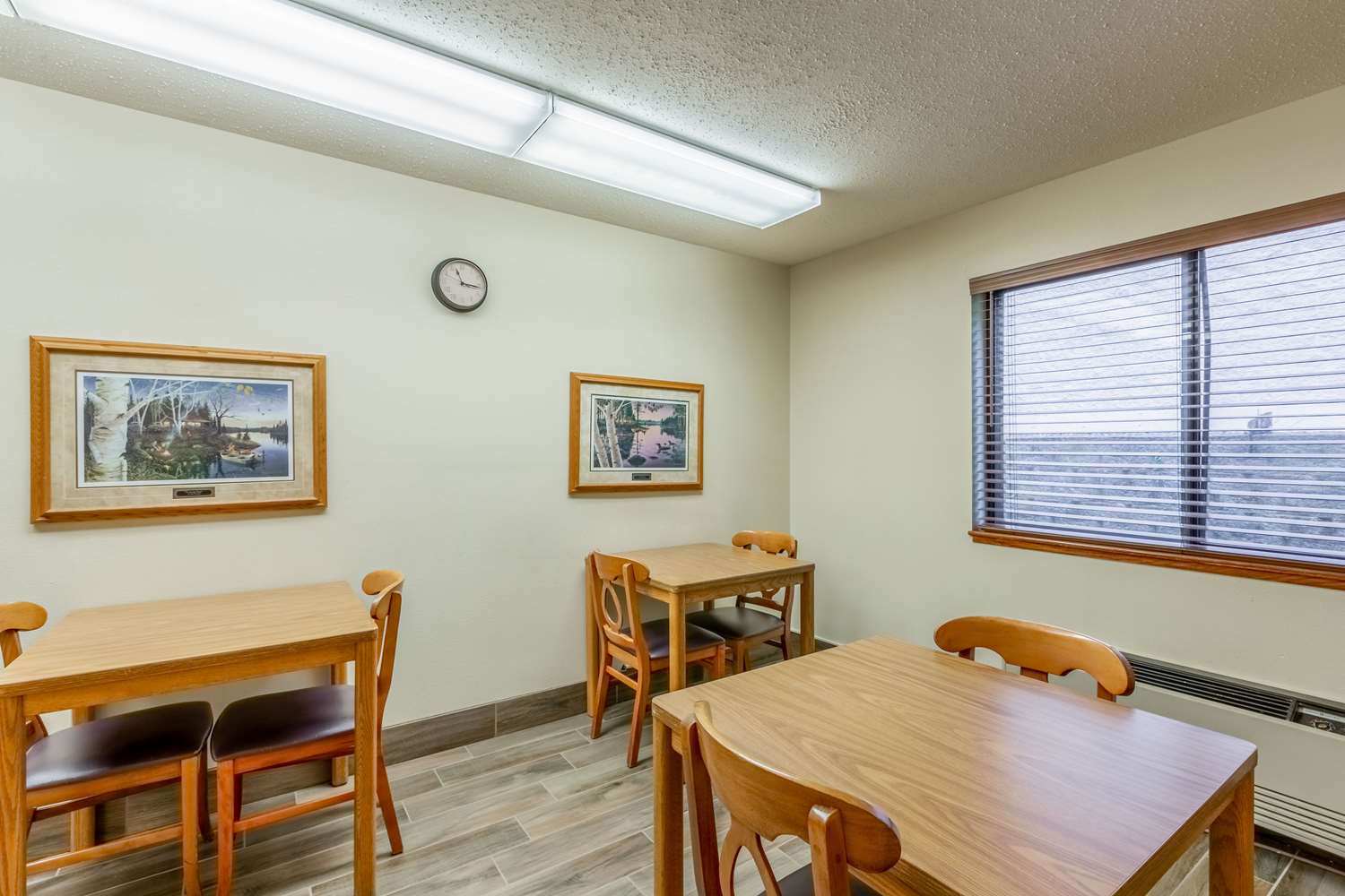 Rodeway Inn, Rhinelander, WI 8/20