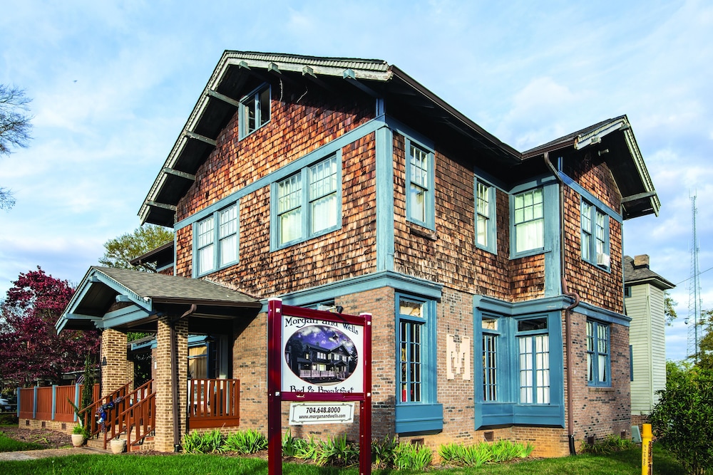Morgan and Wells B&amp;B 3/24