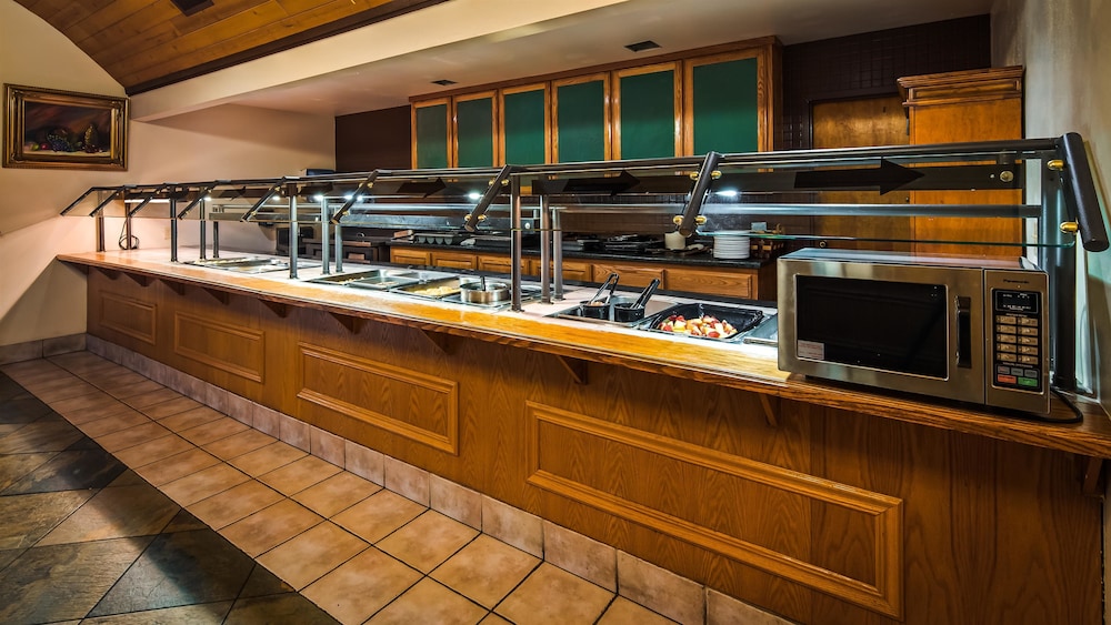 Best Western Plus Yosemite Gateway Inn 46/60
