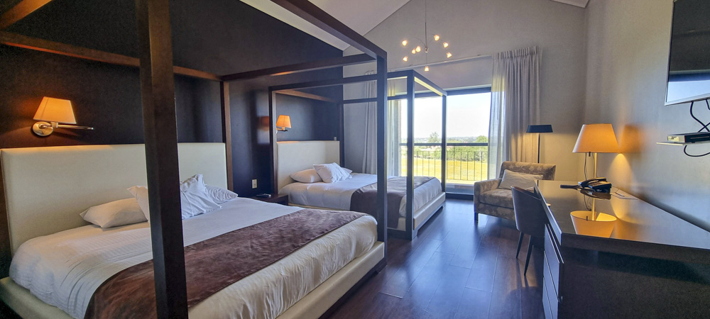 Master, Executive، Regency Park Hotel 2/2