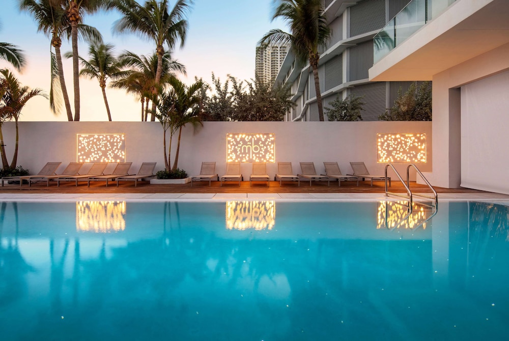 MB Hotel, Trademark Collection by Wyndham 38/72