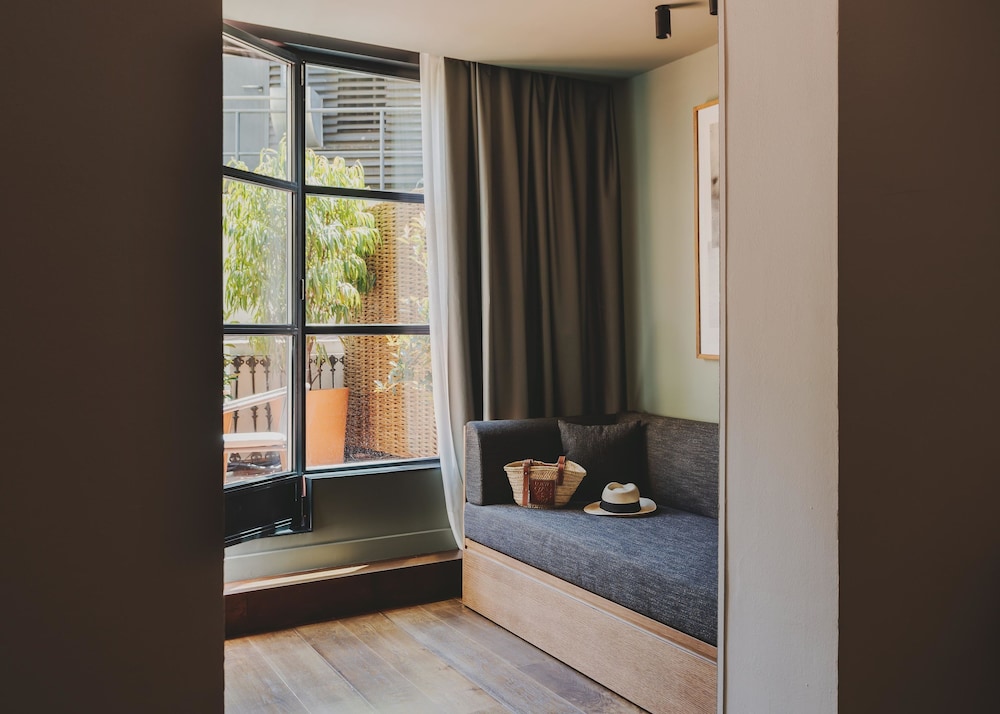 Hotel Regina Barcelona 34/50