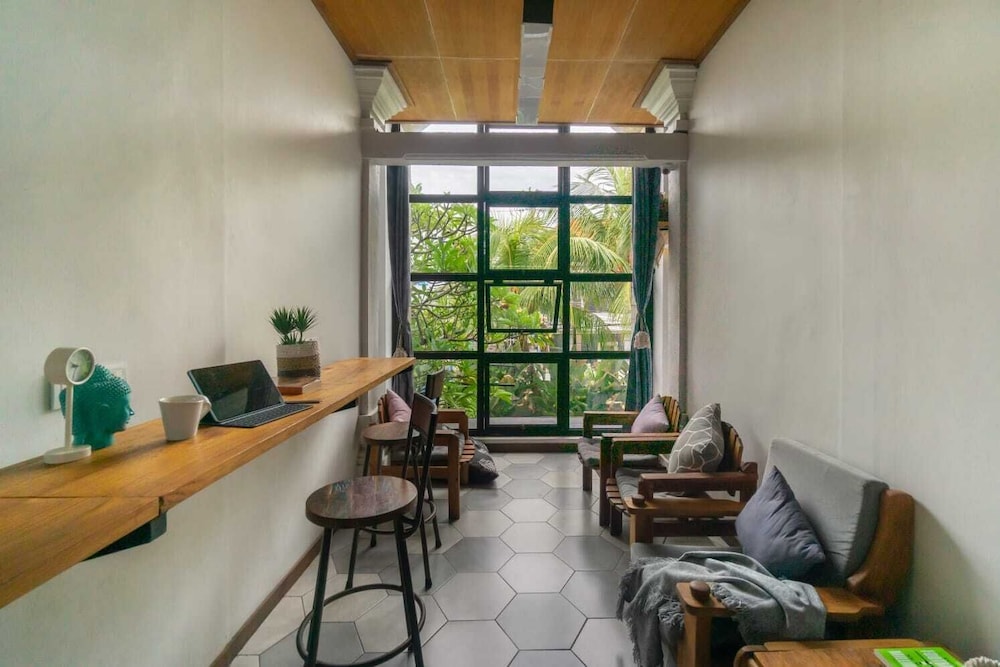 Interconnection Hostel 20/33