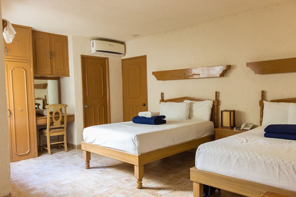 Luciana Hotel & Beach Club by Kavia 36/76