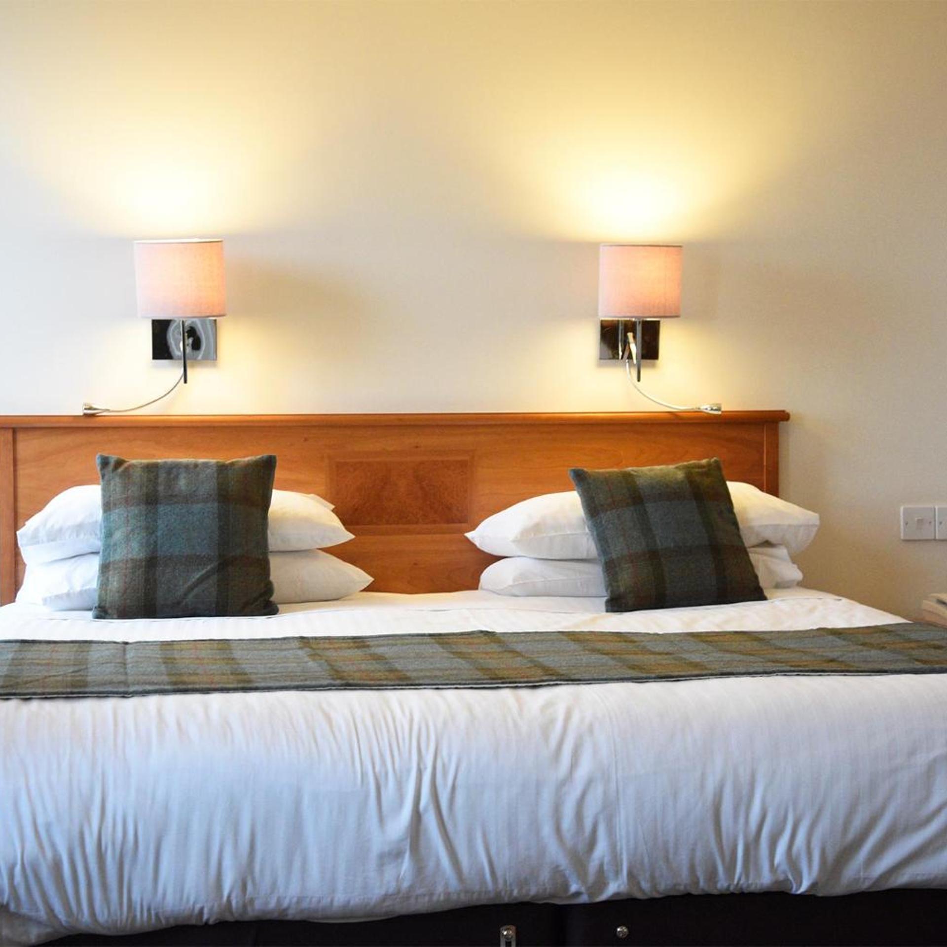 غرفة عائلية بإطلالة على البحر، The Royal Hotel, Portree 5/10