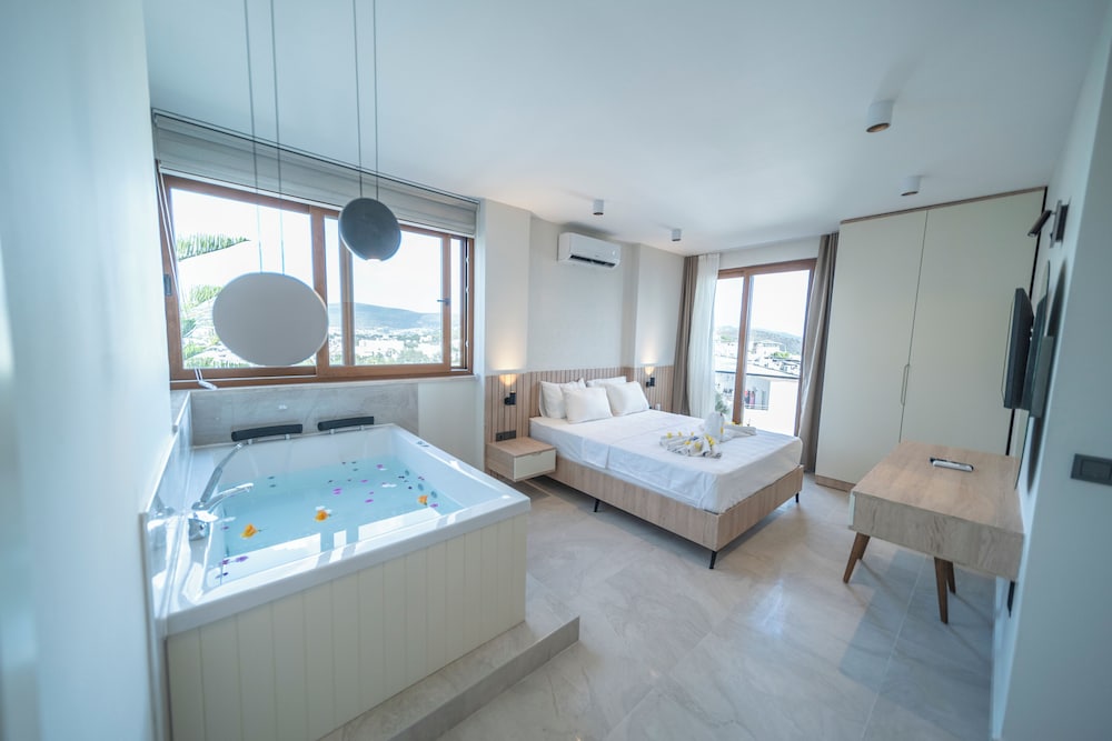 Ozukara 2 Apartments 38/65